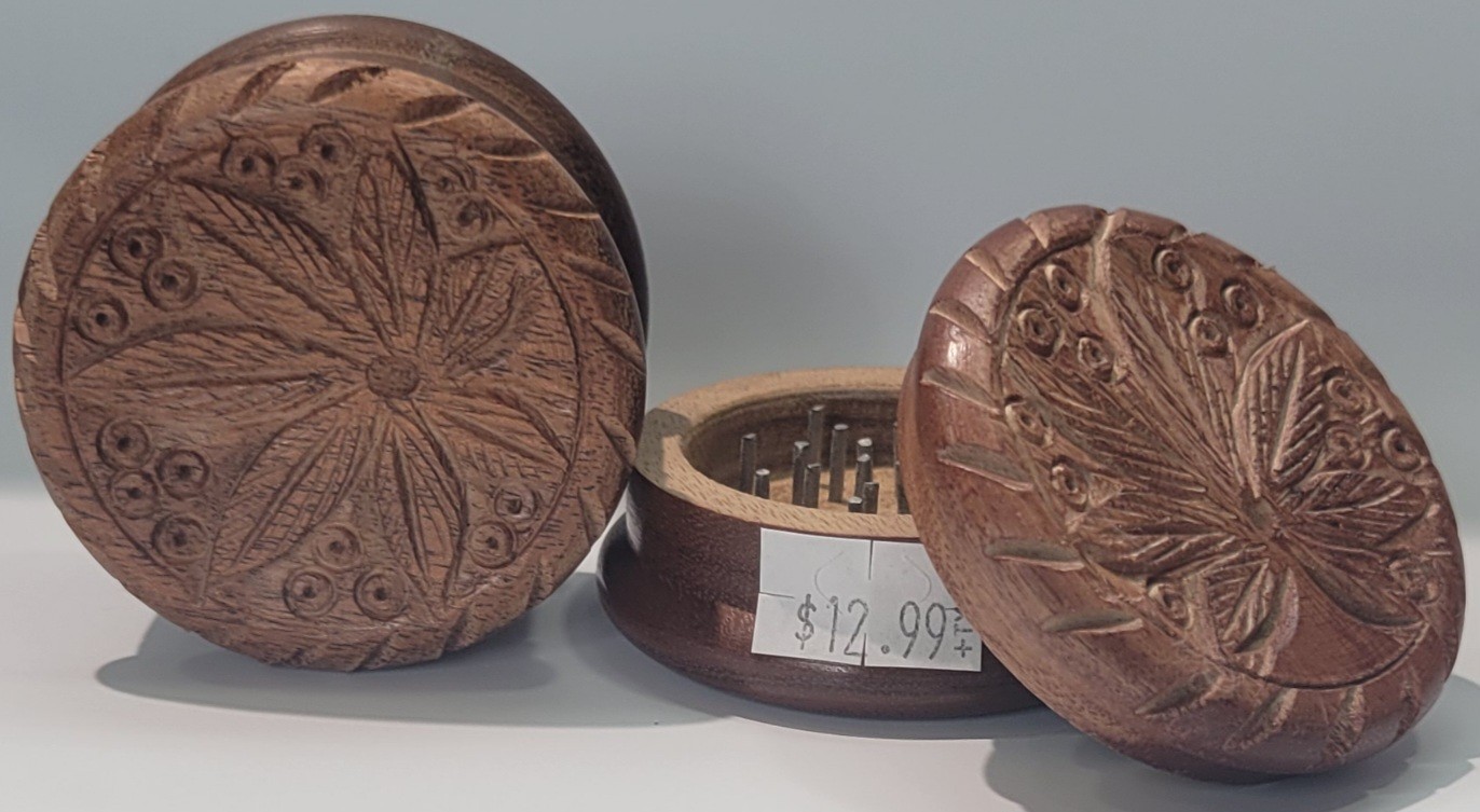 Wood Herb Leaf Logo Grinder